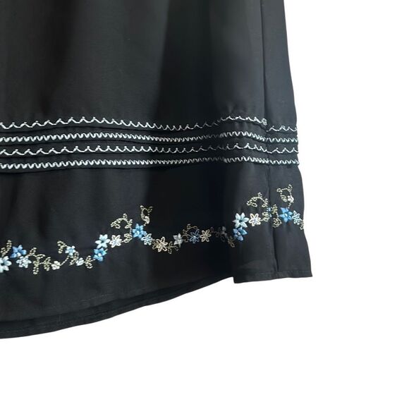 Liz Claiborne floral skirt size 4 - Picture 2 of 5